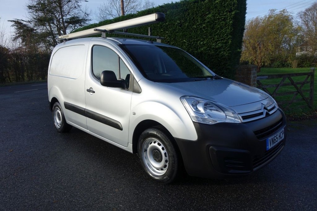 View our CITROEN BERLINGO