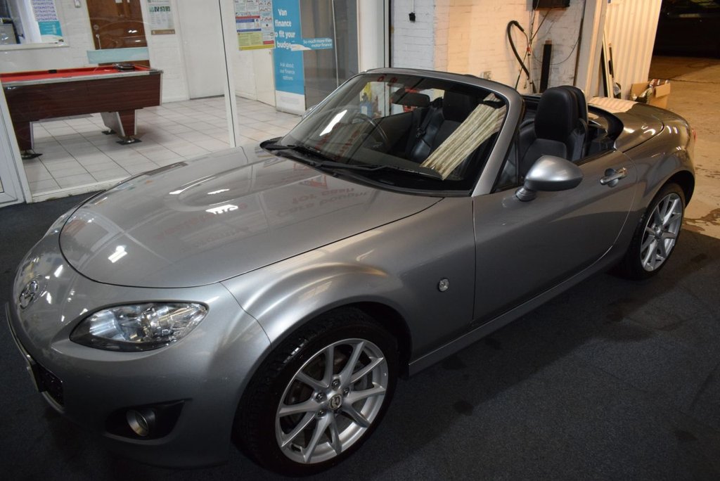 View our MAZDA MX-5