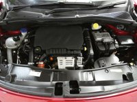 USED 2017 17 PEUGEOT 2008 1.2 PURETECH S/S GT LINE 5d 110 BHP SAT NAV PANORAMIC SUNROOF