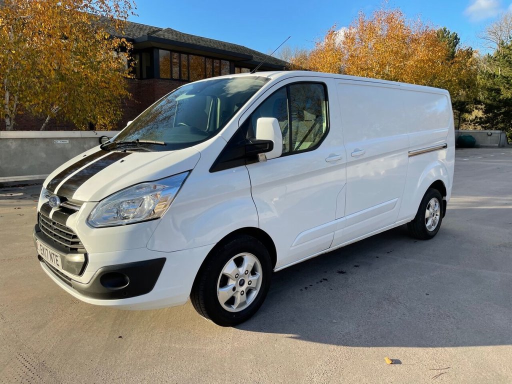 View our FORD TRANSIT CUSTOM