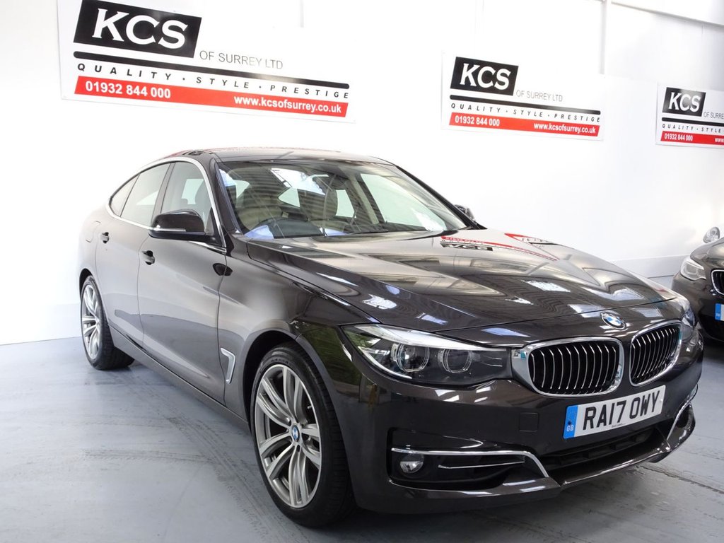 View our BMW 3 SERIES