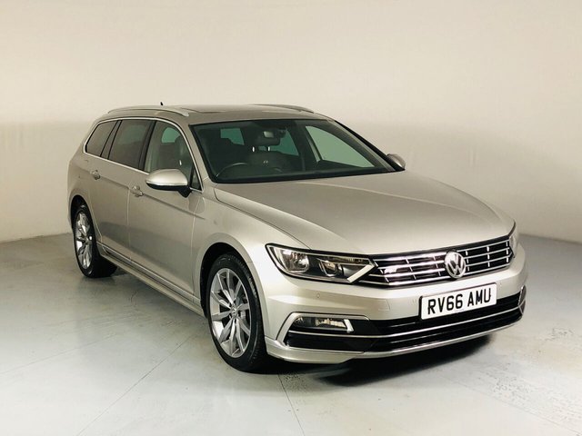 View our VOLKSWAGEN PASSAT