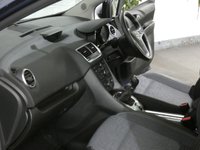 USED 2017 17 VAUXHALL MERIVA 1.4 SE 5d 118 BHP PANORAMIC SUNROOF FSH