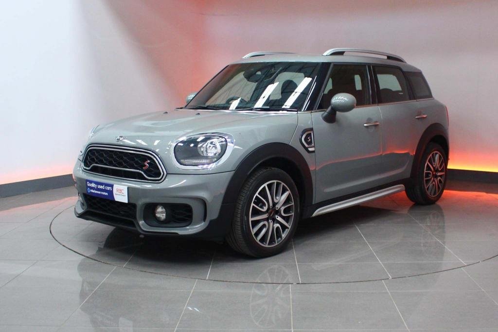 View our MINI COUNTRYMAN