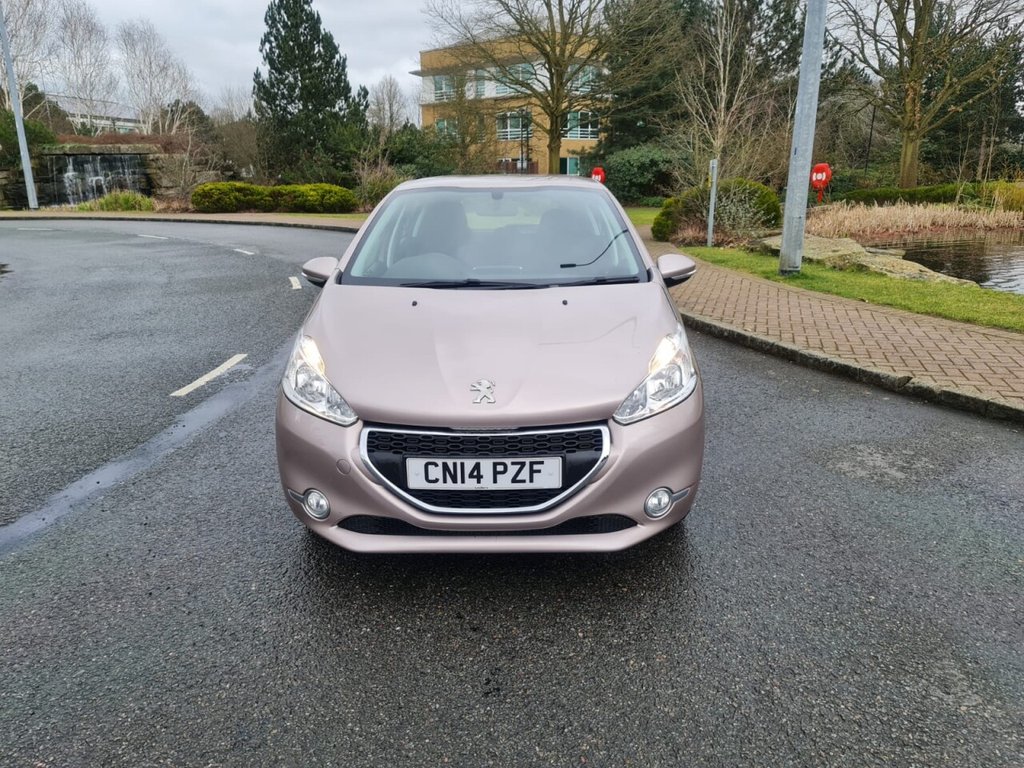 View our PEUGEOT 208