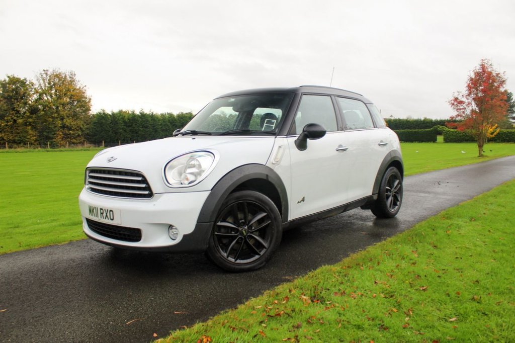 View our MINI COUNTRYMAN