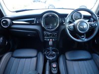 USED 2016 16 MINI HATCH COOPER 2.0 COOPER S 5d 189 BHP www.suffolkcarcentre.co.uk - Located at Reydon