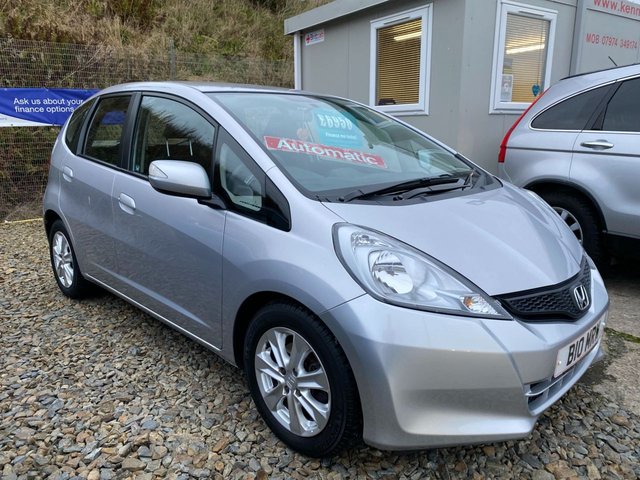 2012 B Honda Jazz 1.3 I-VTEC ES 5d 98 BHP