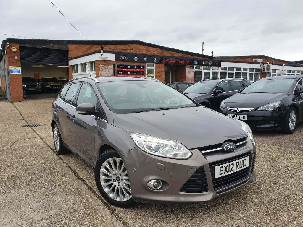 View our FORD FOCUS