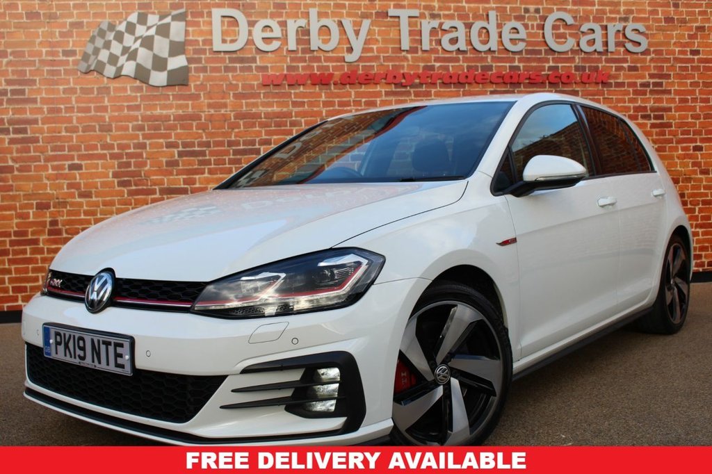 View our VOLKSWAGEN GOLF