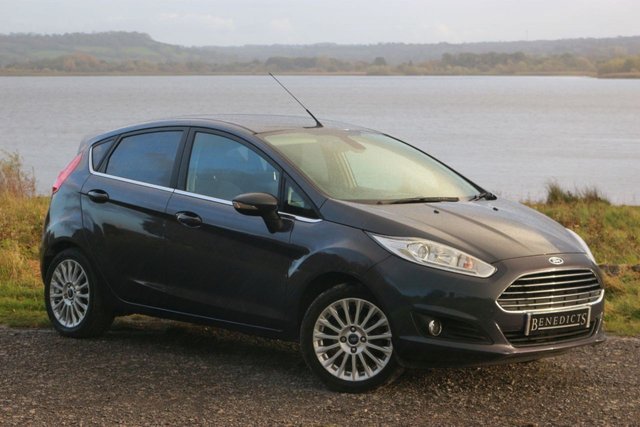 2013 63 Ford Fiesta 1.0 TITANIUM 5d 124 BHP