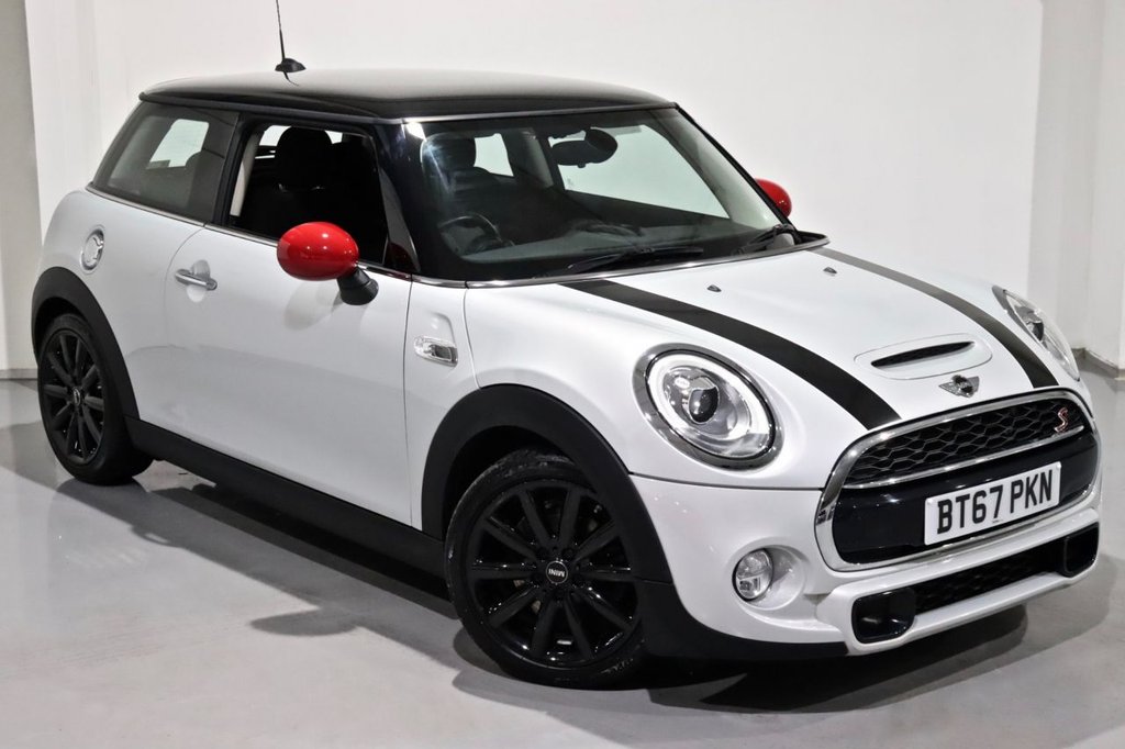 View our MINI HATCH COOPER