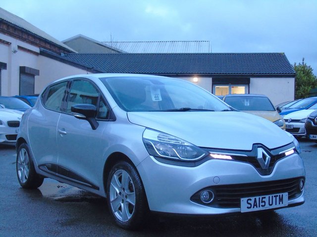 2015 15 Renault Clio 1.1 DYNAMIQUE MEDIANAV 5d 75 BHP