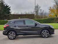 USED 2015 15 NISSAN QASHQAI 1.6 DCI TEKNA XTRONIC 5d 128 BHP MOST HISTORY + SAT NAV + LOW MILES