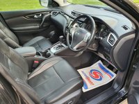 USED 2015 15 NISSAN QASHQAI 1.6 DCI TEKNA XTRONIC 5d 128 BHP MOST HISTORY + SAT NAV + LOW MILES