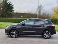 USED 2015 15 NISSAN QASHQAI 1.6 DCI TEKNA XTRONIC 5d 128 BHP MOST HISTORY + SAT NAV + LOW MILES