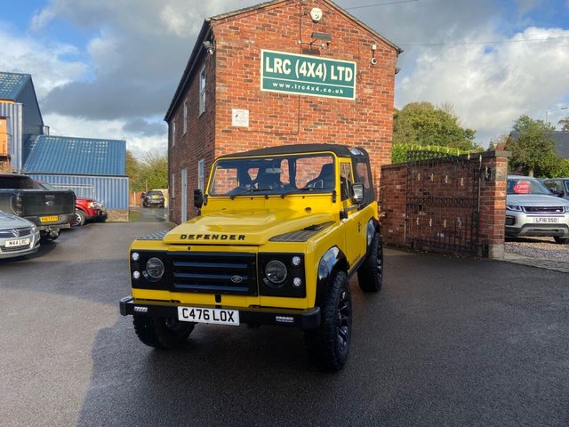 View our LAND ROVER DEFENDER