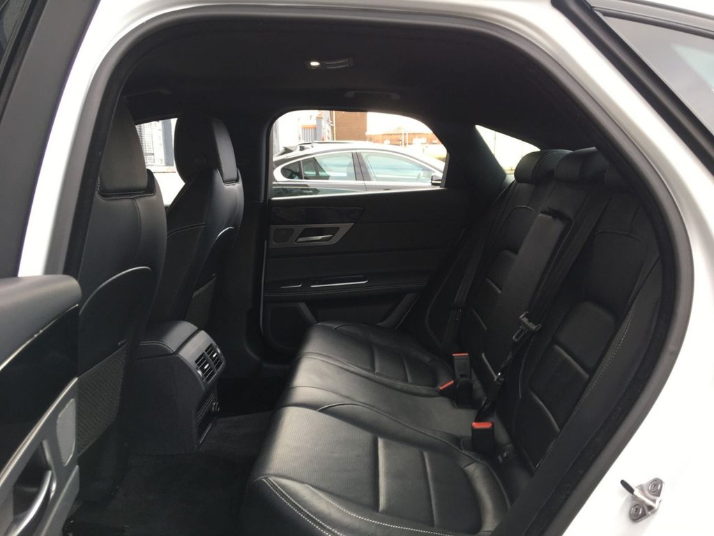 USED 2018 68 JAGUAR XF 2.0 D R-SPORT 4d 177 BHP BLACK EDITION - CHEAP TAX