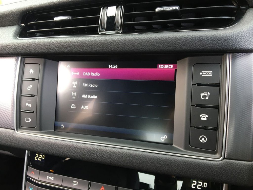 USED 2018 68 JAGUAR XF 2.0 D R-SPORT 4d 177 BHP BLACK EDITION - CHEAP TAX