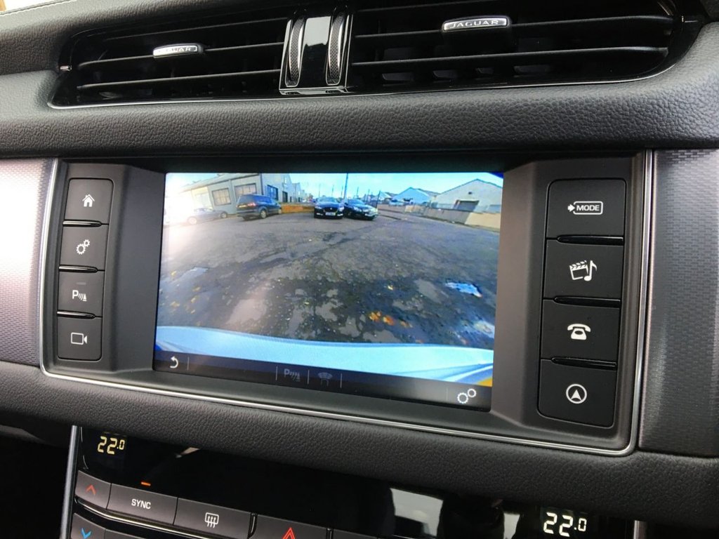 USED 2018 68 JAGUAR XF 2.0 D R-SPORT 4d 177 BHP BLACK EDITION - CHEAP TAX