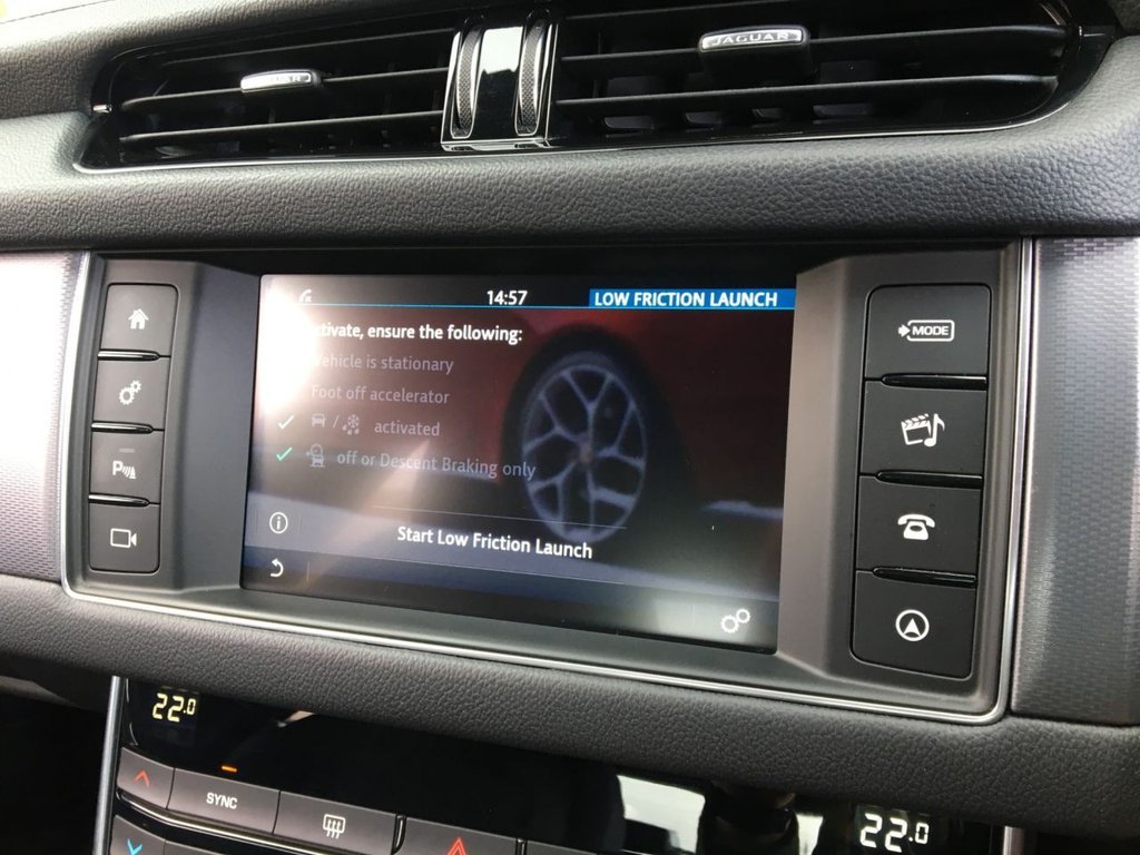 USED 2018 68 JAGUAR XF 2.0 D R-SPORT 4d 177 BHP BLACK EDITION - CHEAP TAX