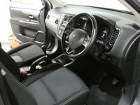 USED 2017 67 MITSUBISHI OUTLANDER 2.3 DI-D 3 5d 147 BHP GENUINE LOW MILES 1 OWNER FSH 7 SEATS