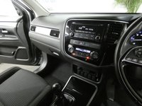 USED 2017 67 MITSUBISHI OUTLANDER 2.3 DI-D 3 5d 147 BHP GENUINE LOW MILES 1 OWNER FSH 7 SEATS
