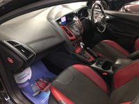 USED 2012 12 FORD FOCUS 2.0 ZETEC S TDCI 5d 161 BHP * AUTOMATIC* LOW MILES * HALF LEATHER * 18 INCH ALLOY WHEELS *