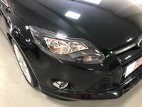 USED 2012 12 FORD FOCUS 2.0 ZETEC S TDCI 5d 161 BHP * AUTOMATIC* LOW MILES * HALF LEATHER * 18 INCH ALLOY WHEELS *