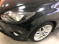 USED 2012 12 FORD FOCUS 2.0 ZETEC S TDCI 5d 161 BHP * AUTOMATIC* LOW MILES * HALF LEATHER * 18 INCH ALLOY WHEELS *