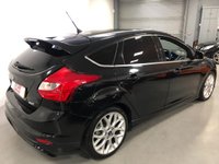 USED 2012 12 FORD FOCUS 2.0 ZETEC S TDCI 5d 161 BHP * AUTOMATIC* LOW MILES * HALF LEATHER * 18 INCH ALLOY WHEELS *