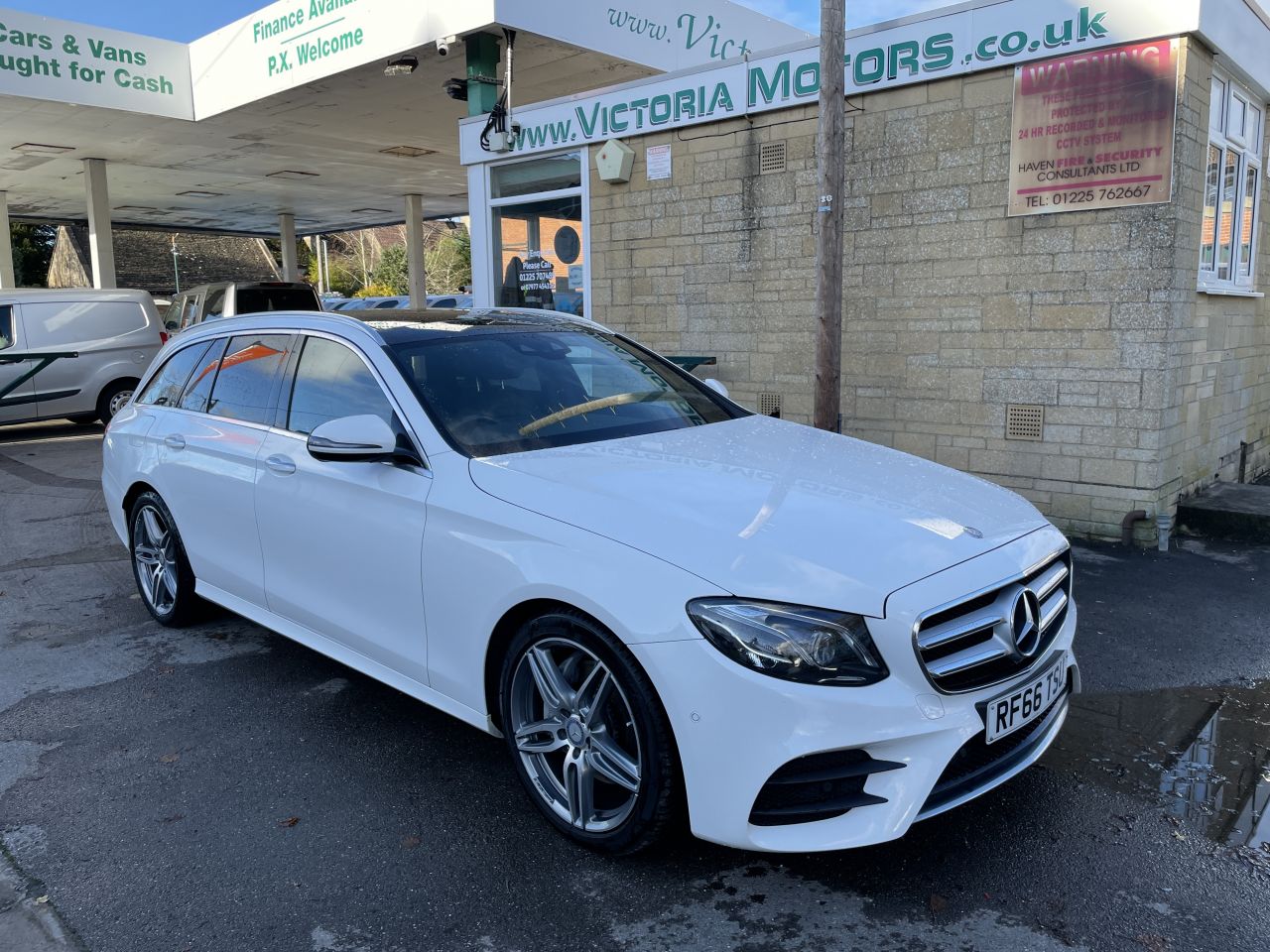 Mercedes Benz E Class E 220 D Amg Line Premium Plus