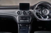 USED 2017 17 MERCEDES-BENZ GLA-CLASS 2.1 GLA 200 D AMG LINE 5d 134 BHP 