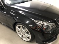 USED 2016 16 MERCEDES-BENZ E-CLASS 2.1 E 220 D AMG LINE EDITION 2d 174 BHP * NAV * 19 INCH ALLOY WHEELS * PANORAMIC ROOF * MOT 30th JULY *