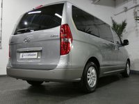 USED 2019 19 HYUNDAI i800 2.5 CRDI SE NAV 5d 134 BHP 8 SEATS SAT NAV 1 OWNER FSH