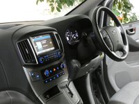 USED 2019 19 HYUNDAI i800 2.5 CRDI SE NAV 5d 134 BHP 8 SEATS SAT NAV 1 OWNER FSH