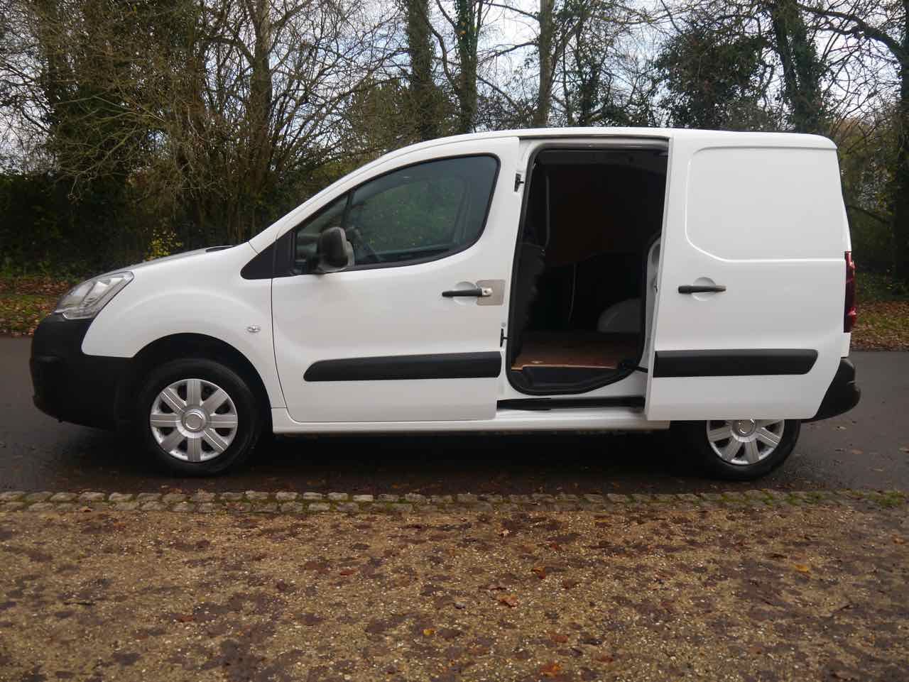 white peugeot van