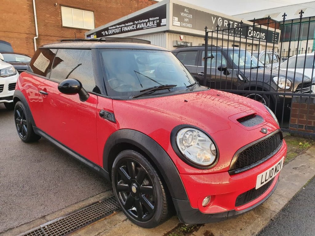 View our MINI HATCH COOPER