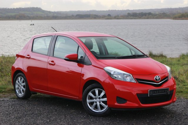 2011 61 Toyota Yaris 1.3 VVT-I TR 5d 98 BHP