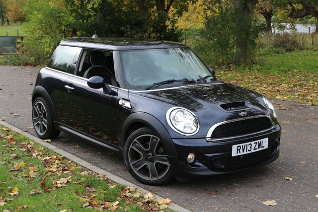 2013 13 MINI Hatch Cooper 1.6 COOPER S 3d 184 BHP