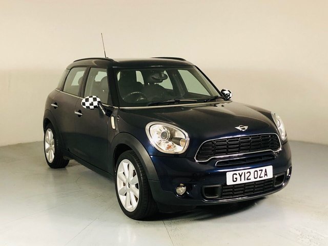 View our MINI COUNTRYMAN