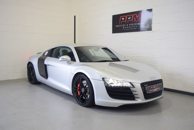 View our AUDI R8