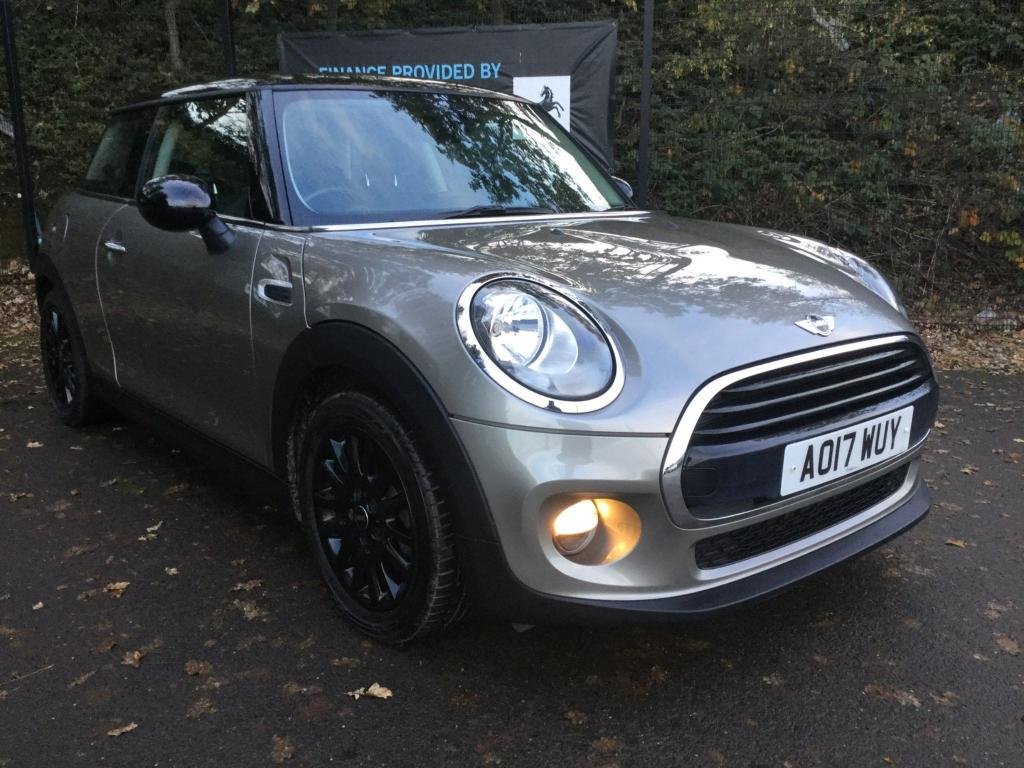 View our MINI HATCH COOPER