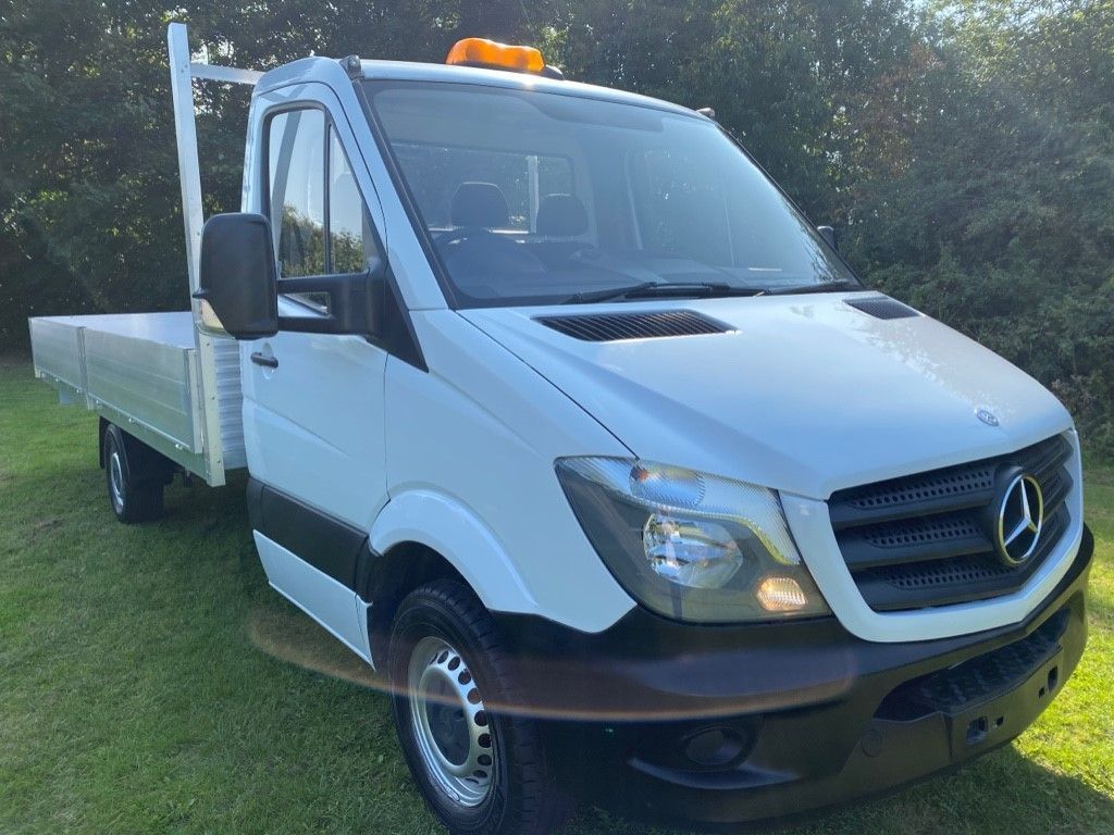 View our MERCEDES-BENZ SPRINTER