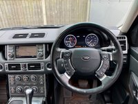 USED 2010 60 LAND ROVER RANGE ROVER 3.6 TDV8 VOGUE SE 5d AUTO 271 BHP 