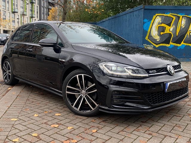 View our VOLKSWAGEN GOLF