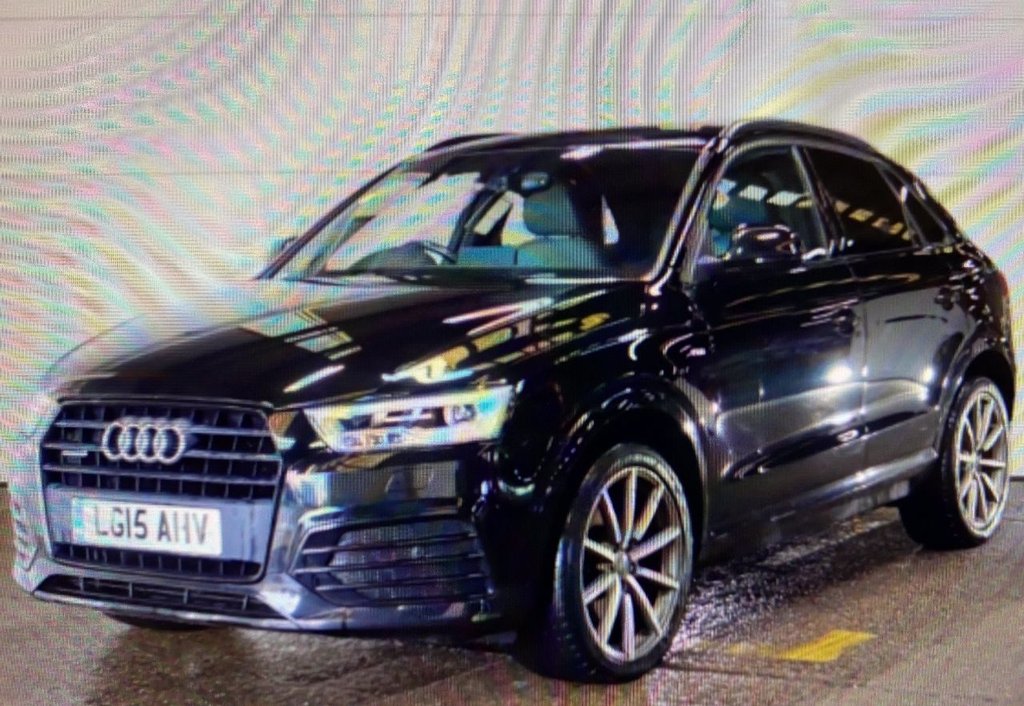 View our AUDI Q3