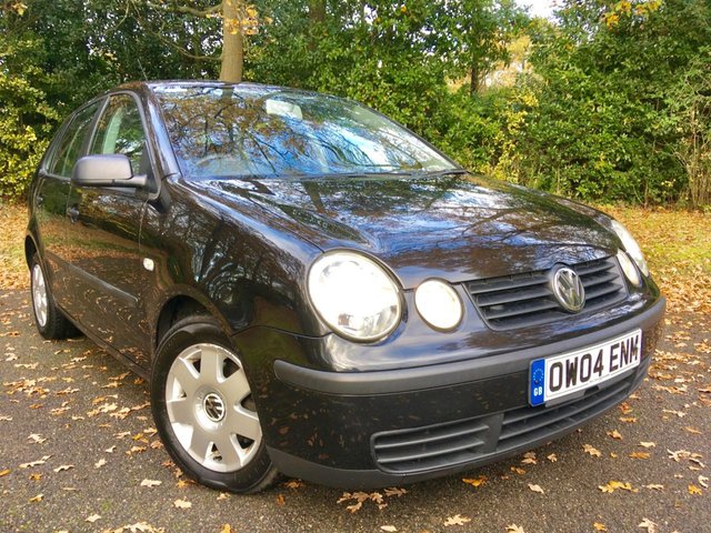 2004 04 Volkswagen Polo 1.4 TWIST 5d AUTO 74 BHP ONLY 2 OWNERS / ONLY 55,000 MILES/FULL SERVICE HISTORY X8 SERVICE STAMPS/NEW BRAKE PADS AND DISCS ALLROUND JUST RENEWED