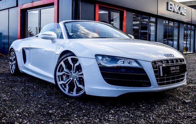 2010 60 Audi R8 5.2 SPYDER V10 QUATTRO 2d 518 BHP