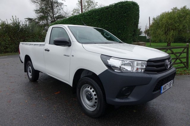 View our TOYOTA HI-LUX